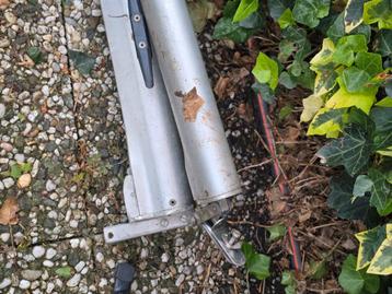 Flying Arrow Zeilboot Mast & Giek beschikbaar voor biedingen