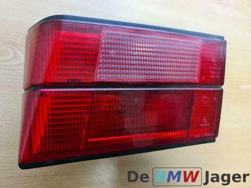 Achterlicht rechtsbinnen BMW E34 sedan 63211384012 beschikbaar voor biedingen