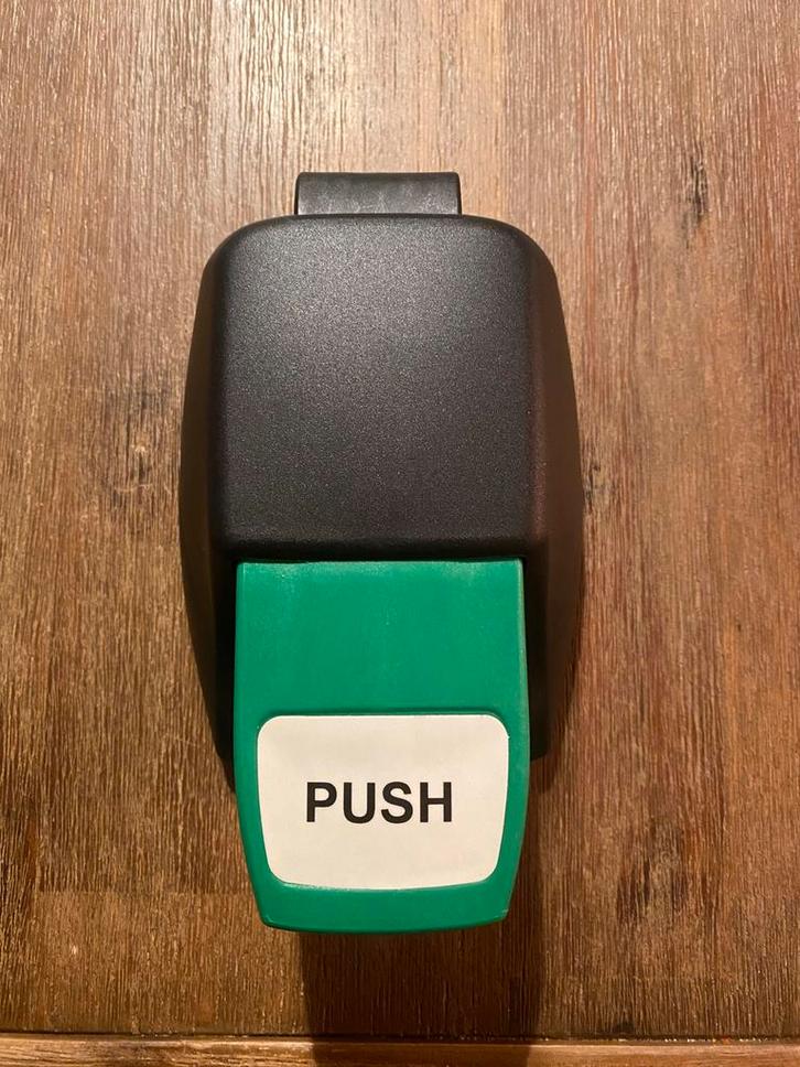 FERMOD Interne Deur Drukknop - Koelcel Onderdeel, Witgoed en Apparatuur, Vriezers en Diepvrieskisten, Minder dan 60 cm, Ophalen of Verzenden