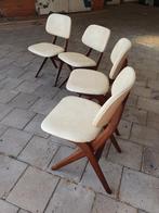 4  vintage stoelen ., Huis en Inrichting, Ophalen, Gebruikt, Bruin, Vintage