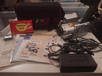 Sony Handycam Vision CCD-TRV58E Hi8 Camcorder beschikbaar voor biedingen