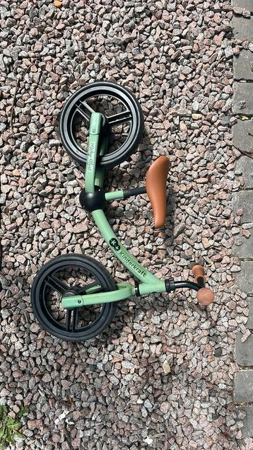 Kinderkraft 2way next beschikbaar voor biedingen