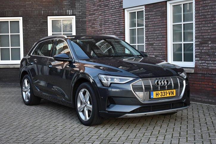 Audi e-tron e-tron 50 quattro Launch edition SOH 100% Wij zi, Auto's, Audi, Bedrijf, 4x4, ABS, Airbags, Alarm, Climate control