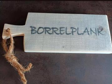 Nieuwe borrelplank / hapjesplank / snijplank beschikbaar voor biedingen