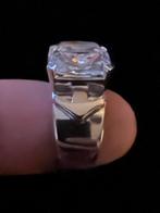 Zilveren ring van Otazu 925 zilver, Sieraden, Tassen en Uiterlijk, Met kristal, Nieuw, Ophalen of Verzenden, Kleiner dan 17