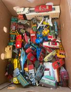 Doos vol oa corgi, politoys, matchbox en diverse autootjes, Ophalen of Verzenden, Gebruikt, Auto, Corgi