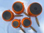 Le Creuset pannenset oranje braadpan steelpan oranj, Huis en Inrichting, Keuken | Potten en Pannen, Verzenden