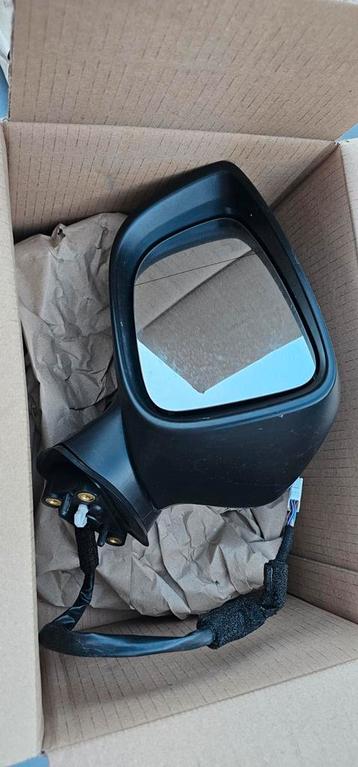 Mazda 3 Spiegel compleet links. beschikbaar voor biedingen