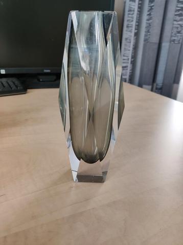 Murano vaas  beschikbaar voor biedingen