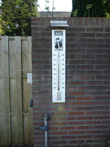 Oude Emaille reclamebord thermometer 1958 R.V.S. beschikbaar voor biedingen