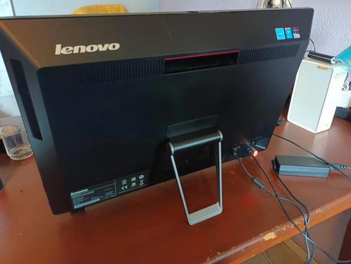 23" Aio pc Lenovo SSD 512/i3 / 8gb ram Windows 11 Pro, Computers en Software, Desktop Pc's, Zo goed als nieuw, Minder dan 2 Ghz