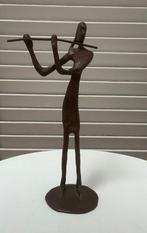 Mooi (bronzen) beeldje van dwarsfluitspeelster en méér....., Ophalen of Verzenden