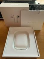 Apple airpods 1/2 with charging case, Ophalen of Verzenden, Gebruikt, In gehoorgang (in-ear), Bluetooth