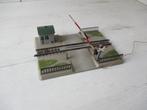 Märklin Overweg M-Rail no 7054, Ophalen, Wisselstroom, Rails, Zo goed als nieuw