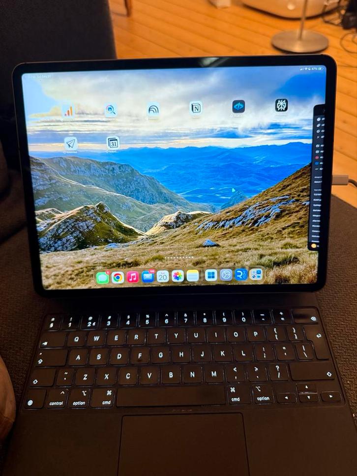 Apple iPad Pro 12.9" (M1, 1TB, 5G) + Magic Keyboard, Computers en Software, Apple iPads, Zo goed als nieuw, Apple iPad Pro, Wi-Fi en Mobiel internet