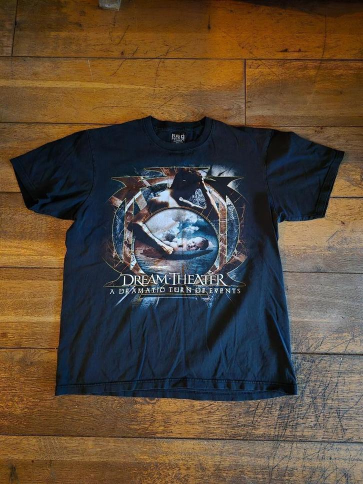 Dream Theater a Dramatic Turn of Events shirt XL IZGS, Verzamelen, Muziek, Artiesten en Beroemdheden, Zo goed als nieuw, Kleding