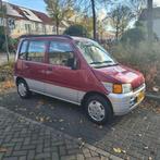 Daihatsu Move 0.8 1997 Rood, Auto's, Daihatsu, Move, Stof, 4 stoelen, 17 €/maand