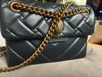 Elegante zwarte Kurt Geiger handtas met gouden details, Sieraden, Tassen en Uiterlijk, Tassen | Damestassen, Ophalen of Verzenden