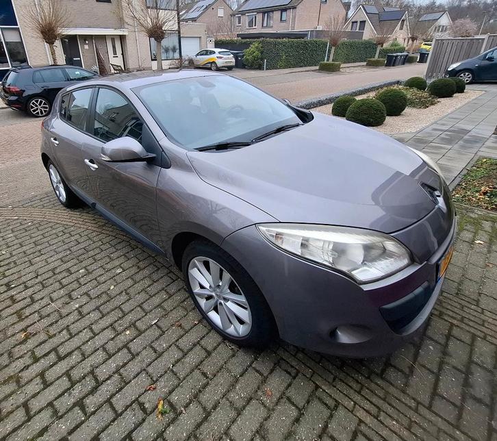 Renault Mégane 1.6 16V, Auto's, Renault, Particulier, Mégane, Airbags, Airconditioning, Centrale vergrendeling, Cruise Control