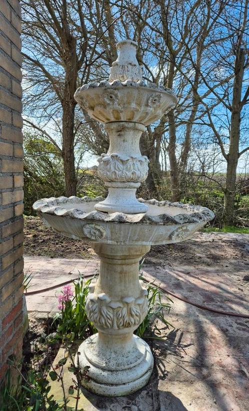Tuinbeeld / beton fontein, Tuin en Terras, Waterpartijen en Fonteinen, Gebruikt, Fontein, Beton, Ophalen