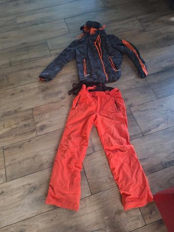 Superdry Jas + skibroek met bretels beschikbaar voor biedingen