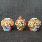 Vintage Chinese porseleinen mini vaasjes - Satsuma, Antiek en Kunst, Antiek | Porselein, Ophalen of Verzenden