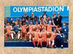 Org kleurenfoto 20x30 cm van het Nederlands XI bankje 1988, Verzenden, Nieuw, Overige binnenlandse clubs, Poster, Plaatje of Sticker