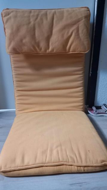 Ikea poang kussen beschikbaar voor biedingen