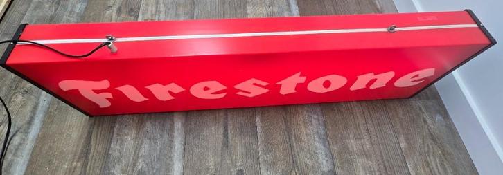Firestone dubbelzijdige lichtbak., Verzamelen, Merken en Reclamevoorwerpen, Gebruikt, Lichtbak of (neon) lamp, Ophalen