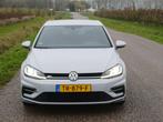 Volkswagen Golf 1.0 TSI Highline Business R /OriginNL!/White, Stof, Gebruikt, Euro 6, Wit