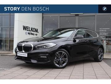 BMW 1 Serie 118i Sport Line Automaat / Sportstoelen / LED /  beschikbaar voor biedingen