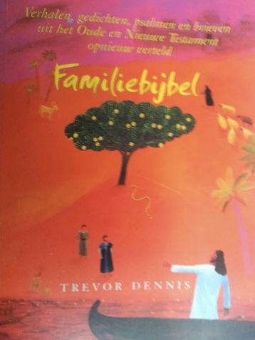 T. Dennis - Familiebijbel beschikbaar voor biedingen