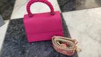 Leuk tasje fuchsia met strap, Ophalen of Verzenden, Zo goed als nieuw, Roze, Schoudertasje