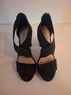 Hakken H&M, Kleding | Dames, Schoenen, Ophalen of Verzenden, Zo goed als nieuw, Zwart