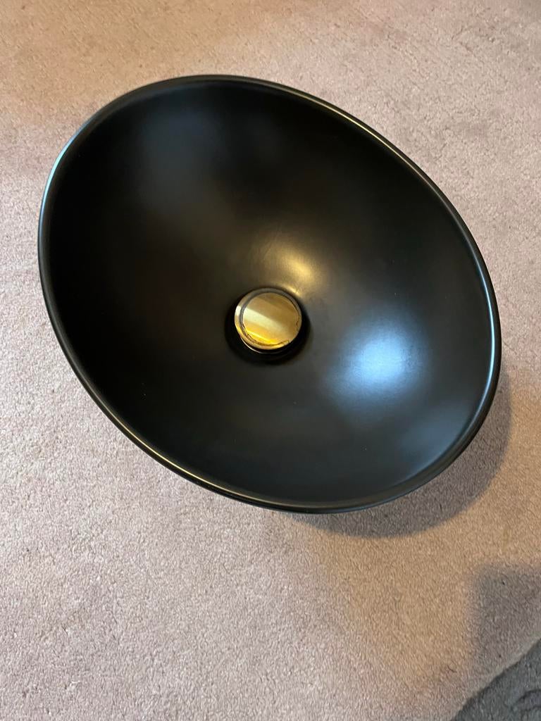 Stenen wastafel met automatische kraan -Gehele set-, Huis en Inrichting, Keuken | Complete keukens, Gebruikt, Zwart, Overige typen