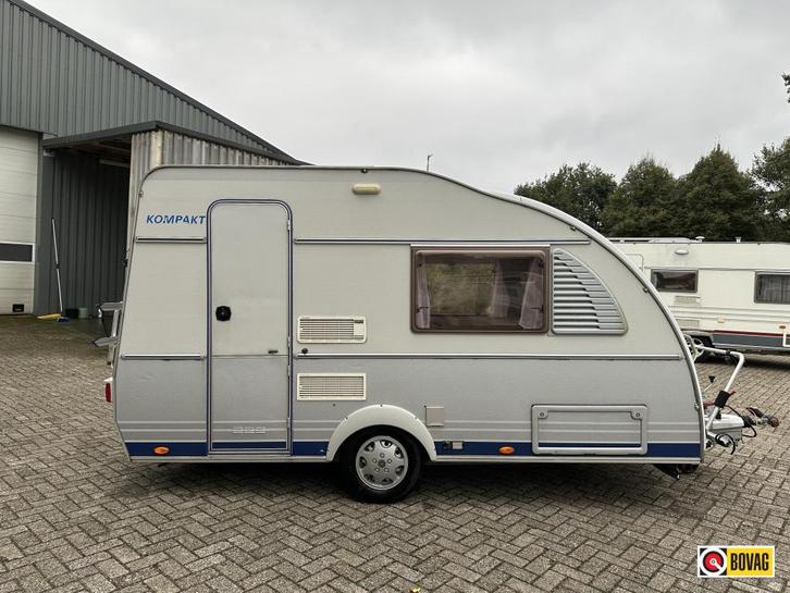 Kip Kompakt Special 37 ekv LICHTGEWICHT + SMAL, Caravans en Kamperen, Caravans, Bedrijf, 500 - 750 kg, Standaardzit, Kip, Overige typen