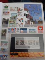 Postzegelboek strip en tekenfilms zegels, Ophalen of Verzenden, Nederland en Buitenland