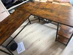 Free Desk Giveaway, Huis en Inrichting, Bureaus, Ophalen of Verzenden, Gebruikt, Bureau