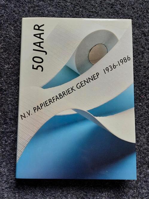 Jubileum 50 jaar N.V. Papierfabriek Gennep 1936-1986 (PAGE), Boeken, Geschiedenis | Stad en Regio, Zo goed als nieuw, 19e eeuw