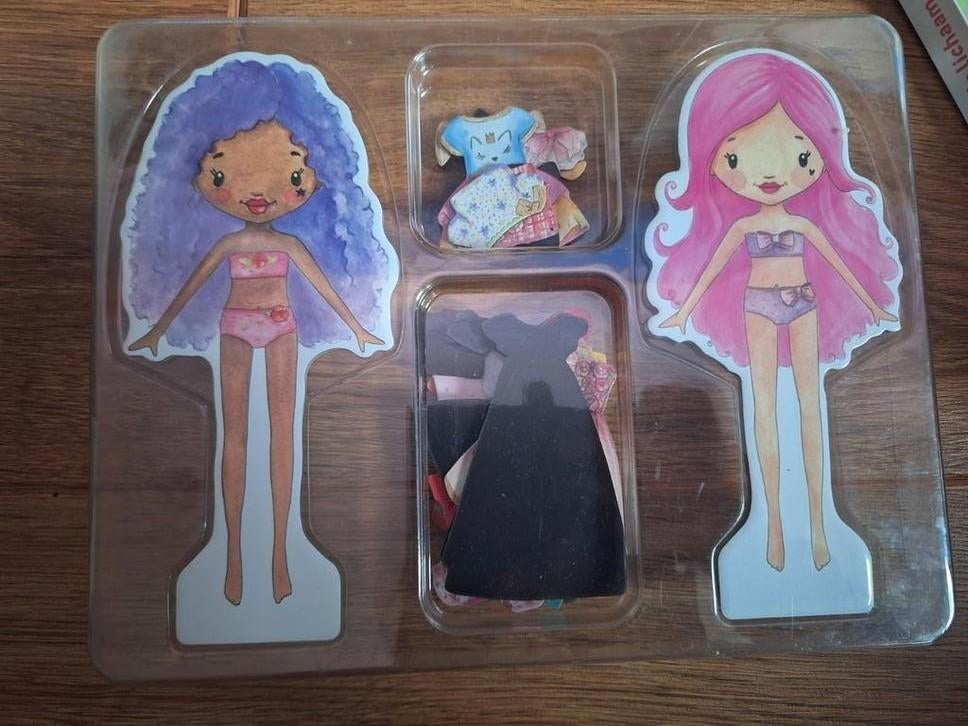 Magneet Aankleedpoppen, Ophalen of Verzenden, Zo goed als nieuw, Overige typen