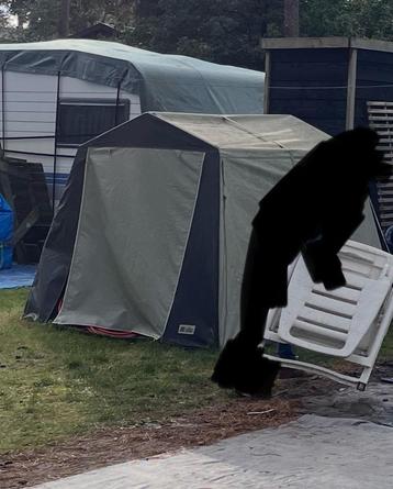 Schuur te t beschikbaar voor biedingen