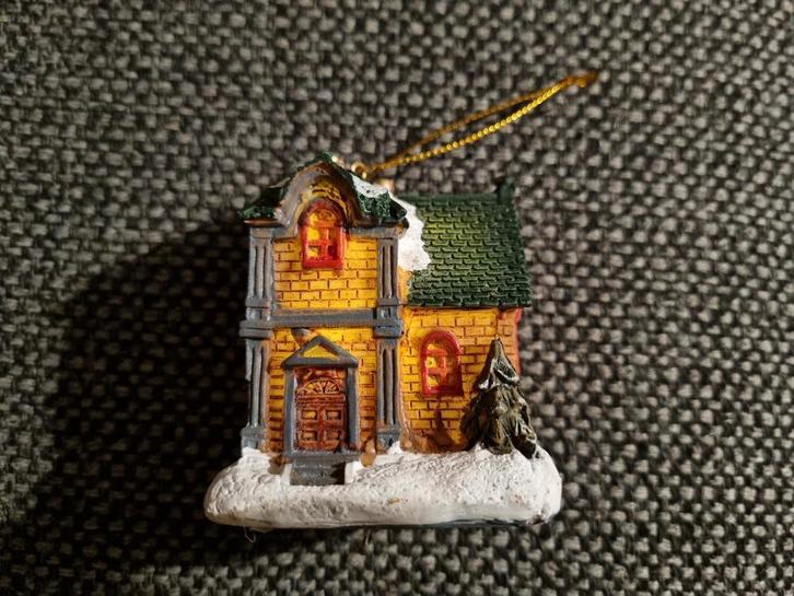 verlicht kersthuisje, Diversen, Kerst, Nieuw, Ophalen of Verzenden