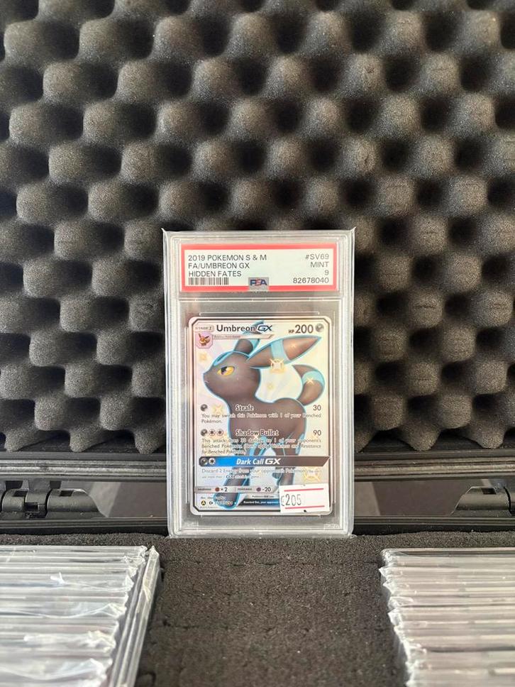 Umbreon gx hidden fates (psa 9), Hobby en Vrije tijd, Verzamelkaartspellen | Yu-gi-Oh!, Zo goed als nieuw, Ophalen of Verzenden