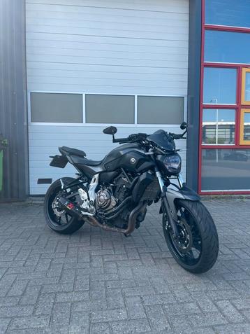 Yamaha mt 07 Akrapovic bj 2016 2de eig beschikbaar voor biedingen