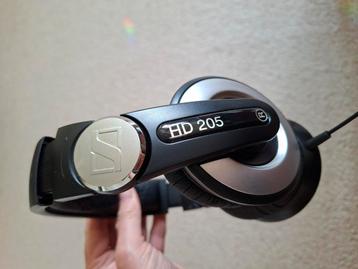 Sennheiser headphone HD205 beschikbaar voor biedingen