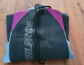 Surfpak Neilpryde 94 MT maat M EN beschikbaar voor biedingen