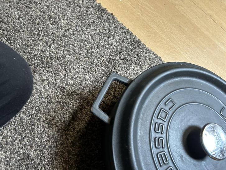 gietijzeren pan LAVA, Huis en Inrichting, Keuken | Potten en Pannen, Nieuw, Koekenpan of Braadpan, Gietijzer, Inductieplaat, Ophalen of Verzenden