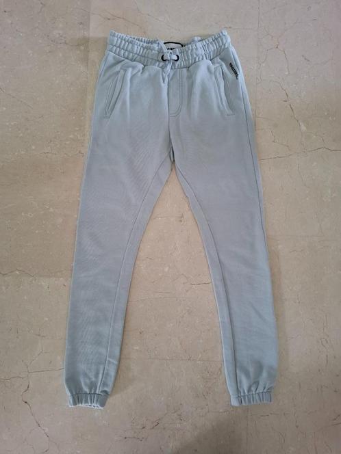Grijsblauwe joggingbroek van Raizzed, Kinderen en Baby's, Kinderkleding | Maat 140, Zo goed als nieuw, Jongen, Broek, Ophalen of Verzenden