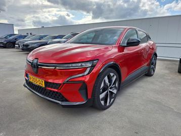 Renault Mégane E-Tech EV60 Optimum Charge Iconic | Camera | beschikbaar voor biedingen