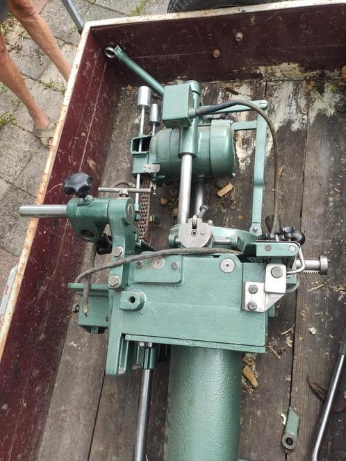 Kettingfrees op voet, Doe-het-zelf en Verbouw, Gereedschap | Freesmachines, Gebruikt, Ophalen